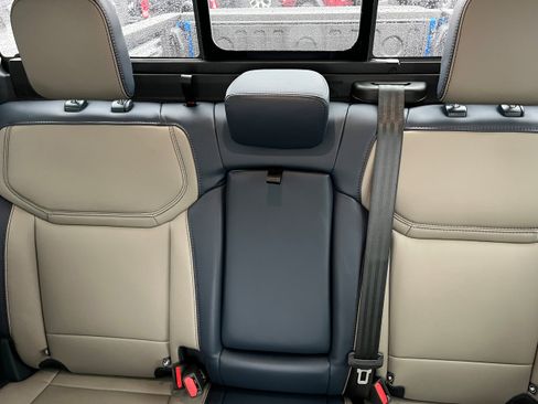 New 2026 Ford Maverick Lariat w/ 4K Tow Package image 11