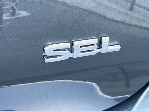 New 2026 Mitsubishi Outlander SEL image 29