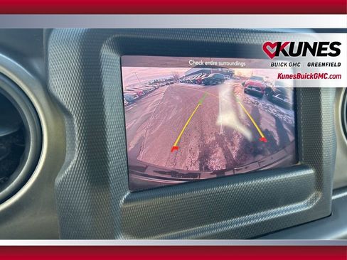 Used 2022 Jeep Wrangler Unlimited Sport image 27