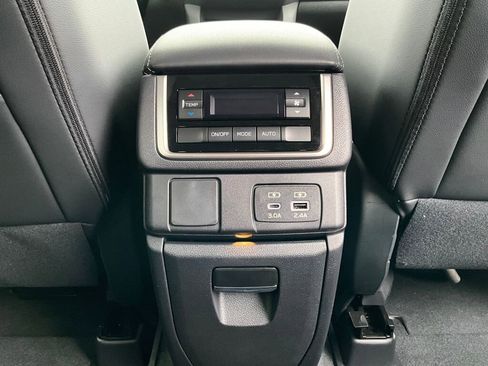 New 2026 Subaru Ascent Premium image 16