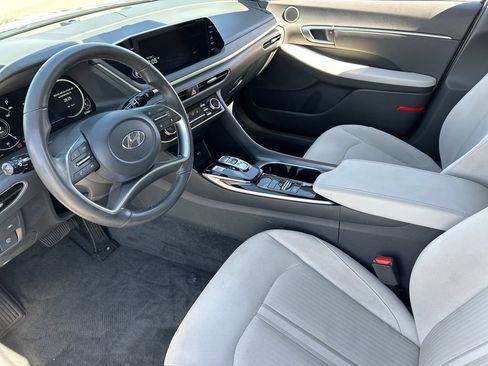 Used 2023 Hyundai Sonata SEL w/ Convenience Package FWD image 10