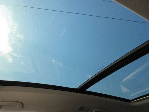 Used 2022 Volkswagen Atlas SE image 16