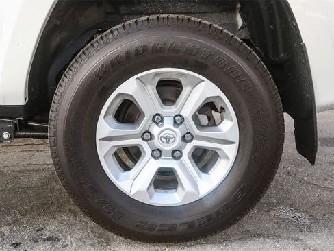 Used 2022 Toyota 4Runner SR5 image 11