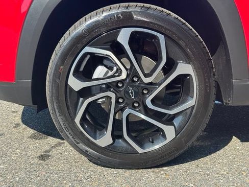 New 2026 Chevrolet Trax RS w/ Driver Confidence Package FWD image 12