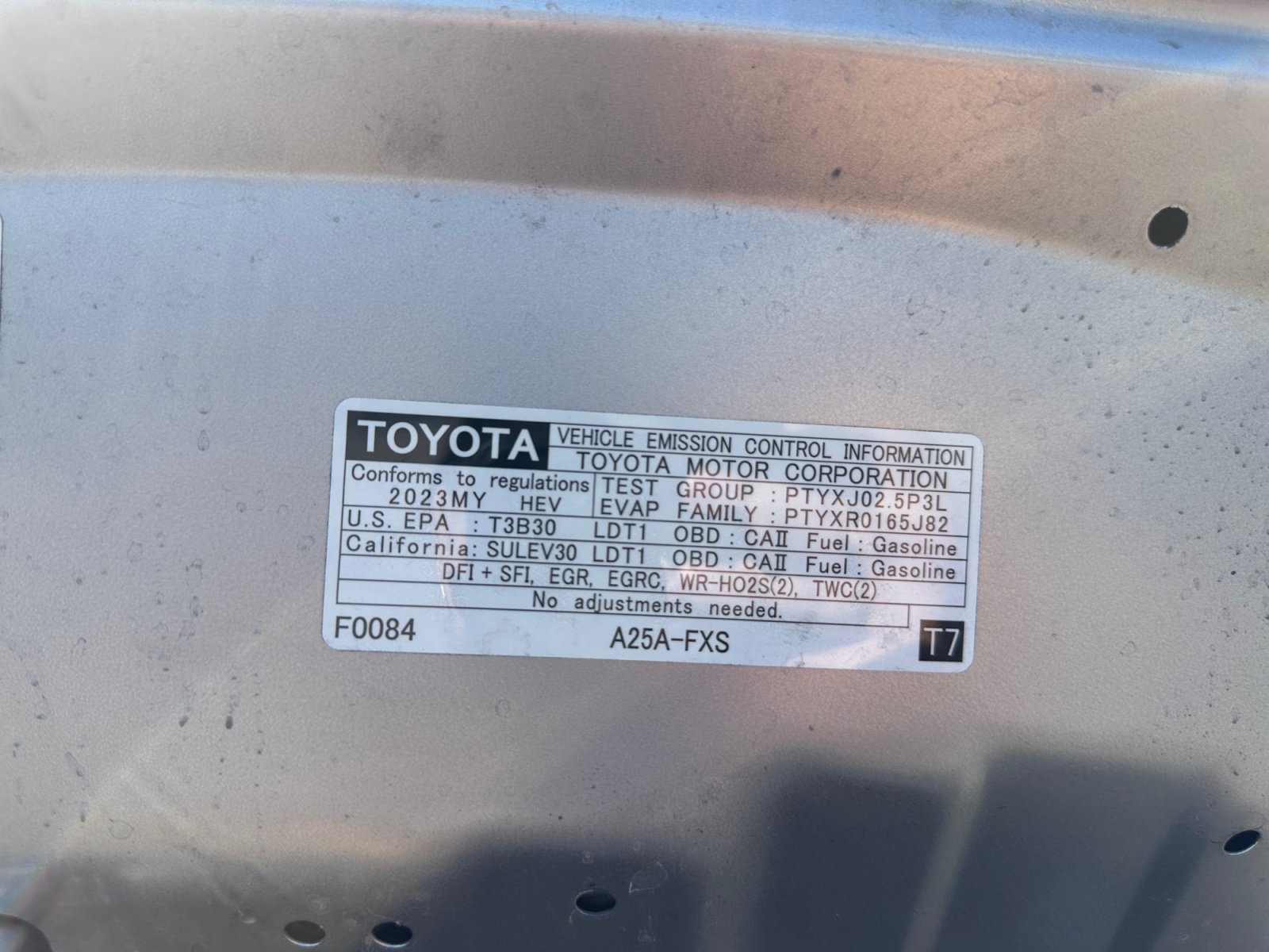 Used 2023 Toyota RAV4 LE AWD/4WD image 31