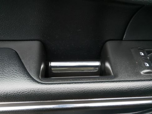 Used 2021 Ford Expedition XLT w/ Black Accent Package image 15