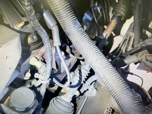 Used 2011 GMC Yukon XL SLE image 33