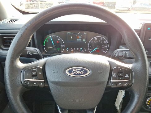 Used 2024 Ford Maverick XL image 18
