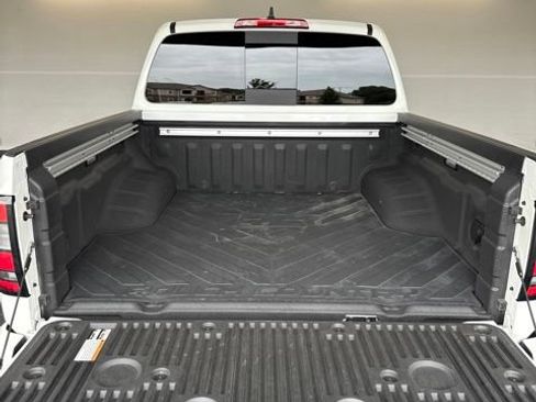 Certified 2025 Nissan Frontier PRO-4X w/ Pro Convenience Package AWD/4WD image 29