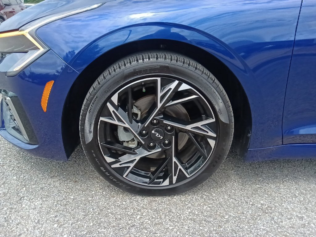 Used 2025 Kia K5 GT-Line w/ GT-Line Premium Package FWD image 10