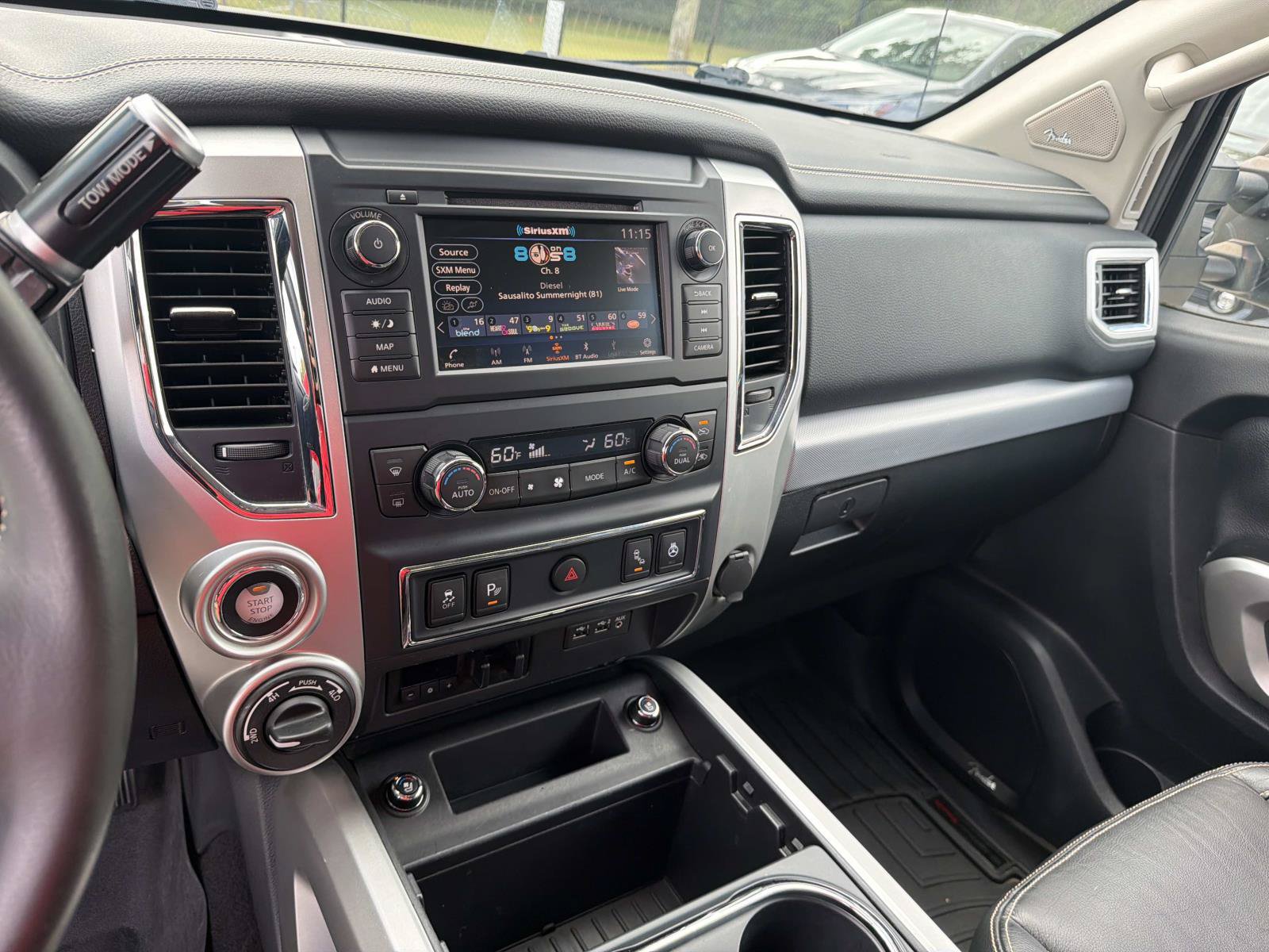 Used 2019 Nissan Titan PRO-4X w/ Pro-4x Convenience Package AWD/4WD image 30