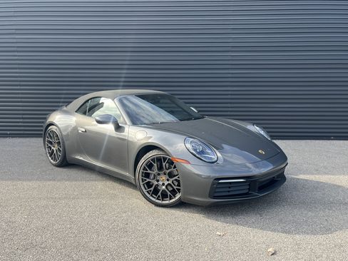 Certified 2022 Porsche 911 Carrera image 8