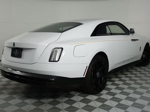 New 2025 Rolls-Royce Spectre Black Badge image 7