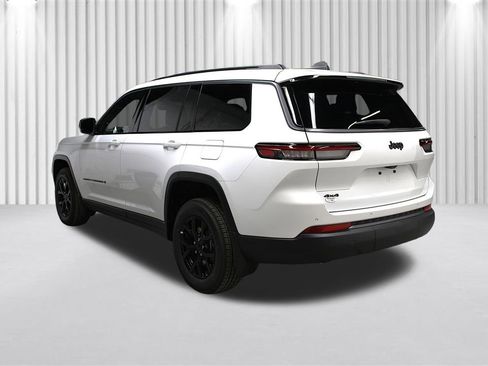 New 2026 Jeep Grand Cherokee L 4WD image 5