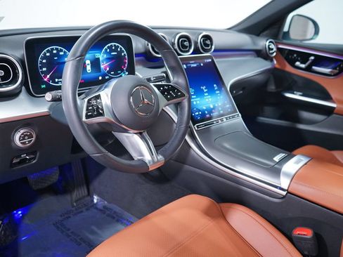 Used 2023 Mercedes-Benz C 300 Sedan image 6