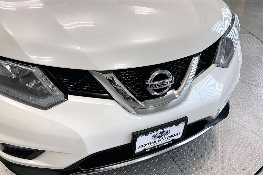 Used 2015 Nissan Rogue SV AWD/4WD image 27