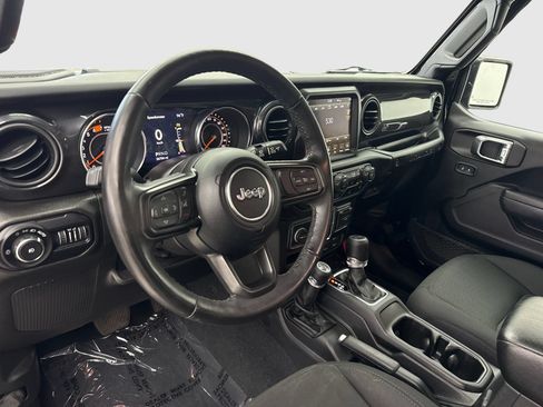 Used 2022 Jeep Wrangler Unlimited Sport AWD/4WD image 18