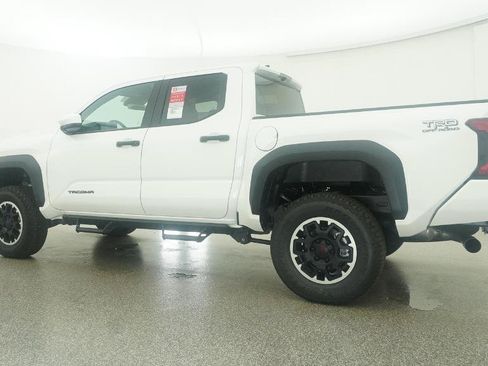 New 2026 Toyota Tacoma TRD Off-Road AWD/4WD image 28