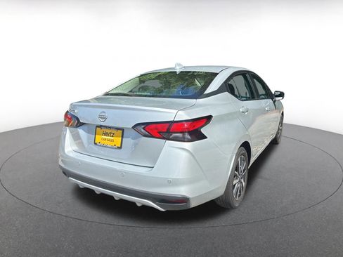 Used 2025 Nissan Versa SV FWD image 7