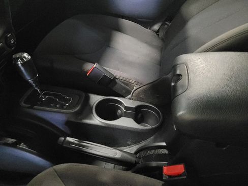 Used 2016 Jeep Wrangler Unlimited Sport w/ Quick Order Package 24S image 26