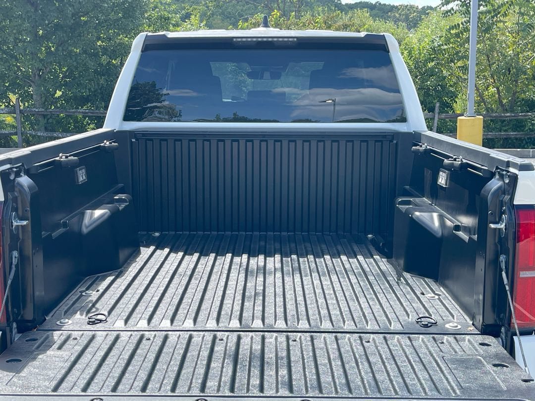 Certified 2026 Toyota Tacoma SR5 AWD/4WD image 17