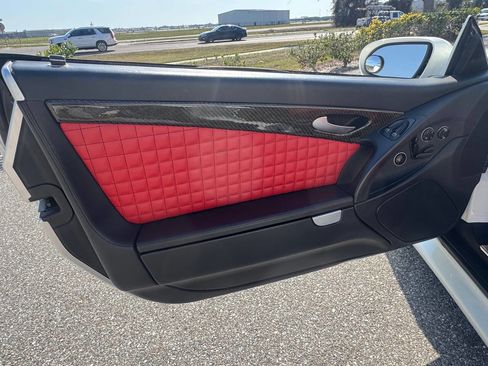 Used 2008 Mercedes-Benz SL 600 image 31
