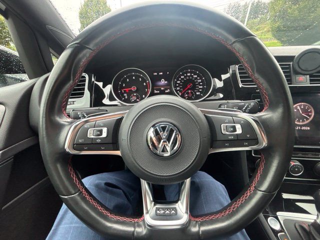 Used 2021 Volkswagen GTI SE FWD image 19