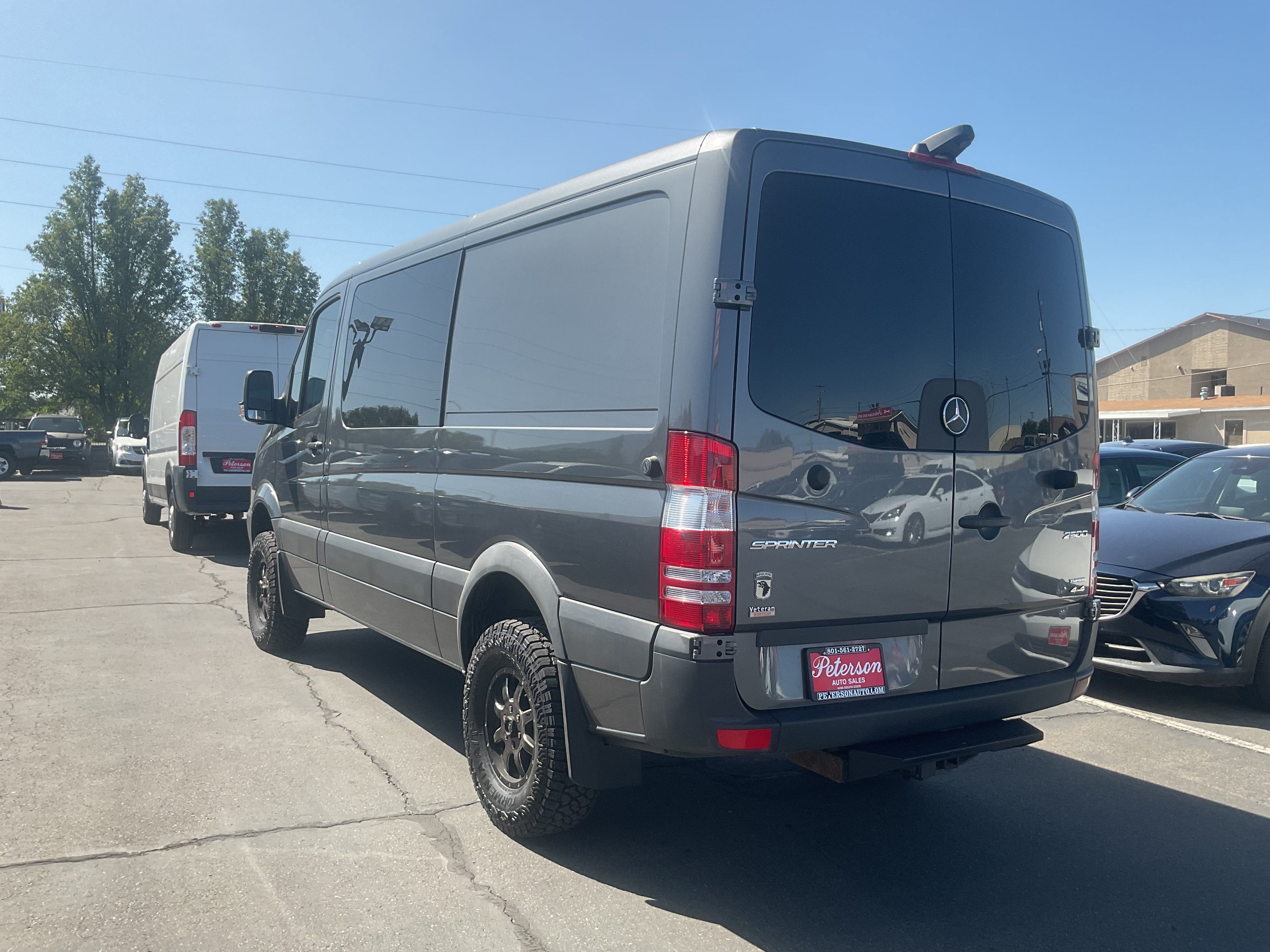 Used 2017 Mercedes-Benz Sprinter 2500 image 7