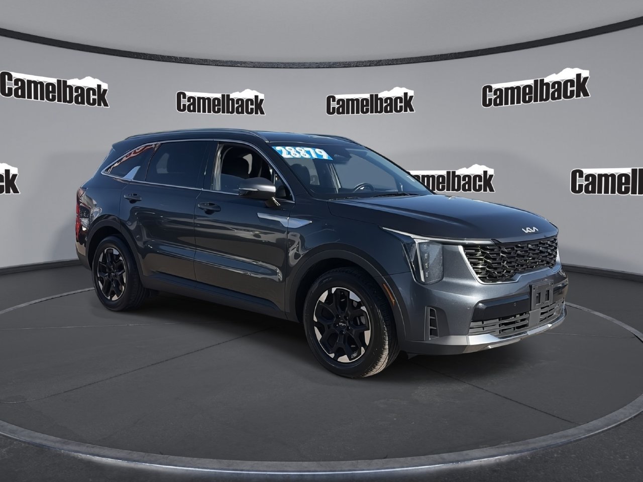 Used 2024 Kia Sorento S FWD image 1