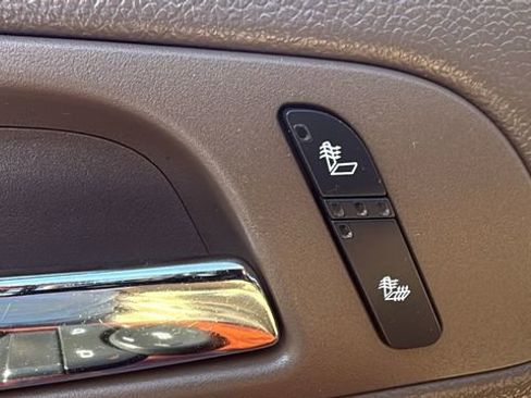 Used 2012 GMC Yukon XL SLT RWD image 12