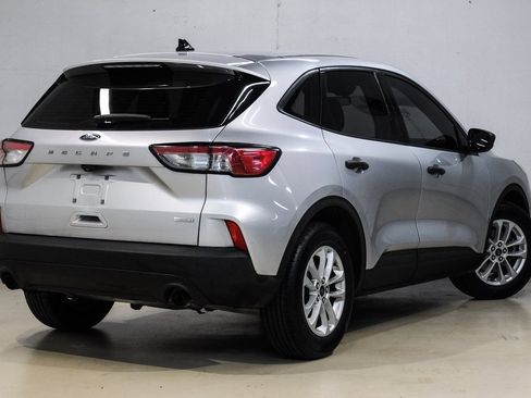 Used 2020 Ford Escape S image 10