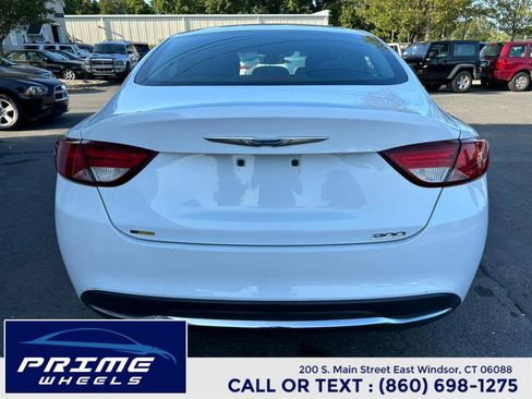 Used 2015 Chrysler 200 Limited image 6