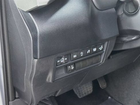Used 2026 Toyota Tundra SR5 AWD/4WD image 10