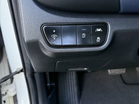 Used 2021 Kia Seltos S image 17