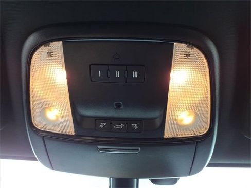 Used 2021 Dodge Durango GT image 21