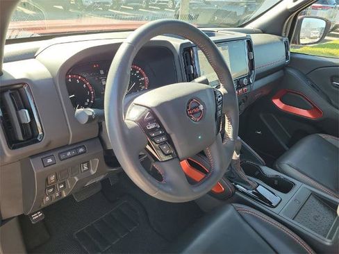 Certified 2025 Nissan Frontier PRO-4X w/ Pro Premium Package image 23