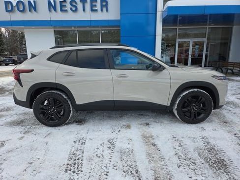 New 2026 Chevrolet Trax ACTIV w/ Driver Confidence Package image 22