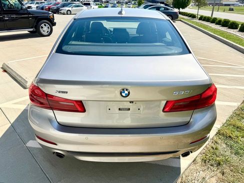 Used 2017 BMW 530i xDrive AWD/4WD image 7
