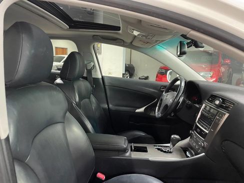 Used 2009 Lexus IS 250 image 28