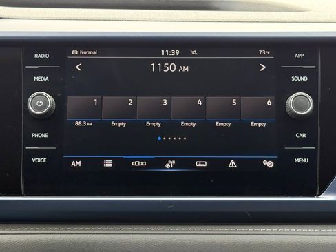 Used 2024 Volkswagen Taos SE AWD/4WD image 22