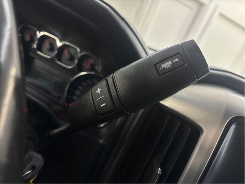 Used 2018 GMC Sierra 1500 SLE w/ SLE Value Package AWD/4WD image 43