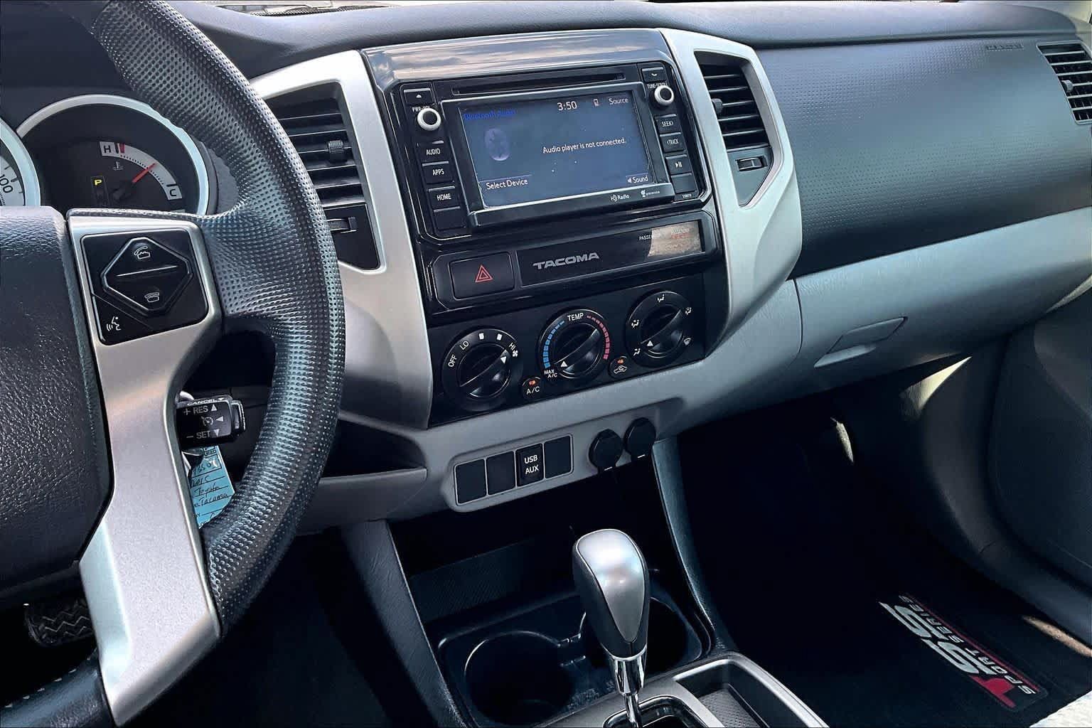 Used 2015 Toyota Tacoma PreRunner w/ SR5 Package RWD image 7