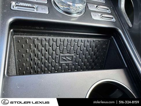 Used 2025 Lincoln Nautilus Reserve AWD/4WD image 33