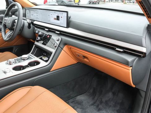 Used 2026 Genesis GV80 2.5T Prestige image 36