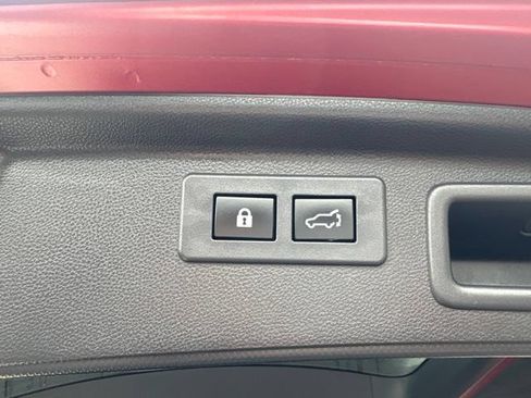 Used 2020 Subaru Forester Limited AWD/4WD image 13