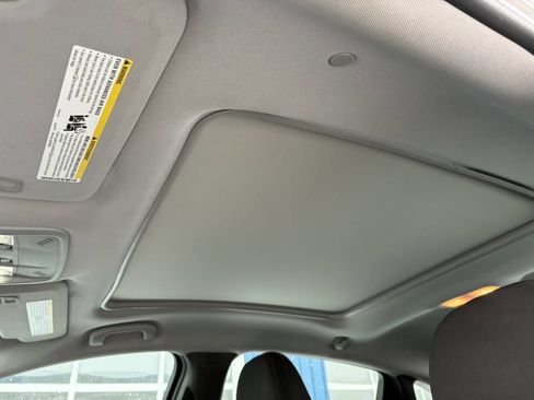 Used 2023 Chevrolet Malibu LT image 10