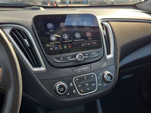 Used 2024 Chevrolet Malibu LT image 22