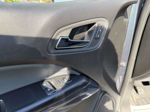 Used 2019 Chevrolet Colorado Z71 AWD/4WD image 19
