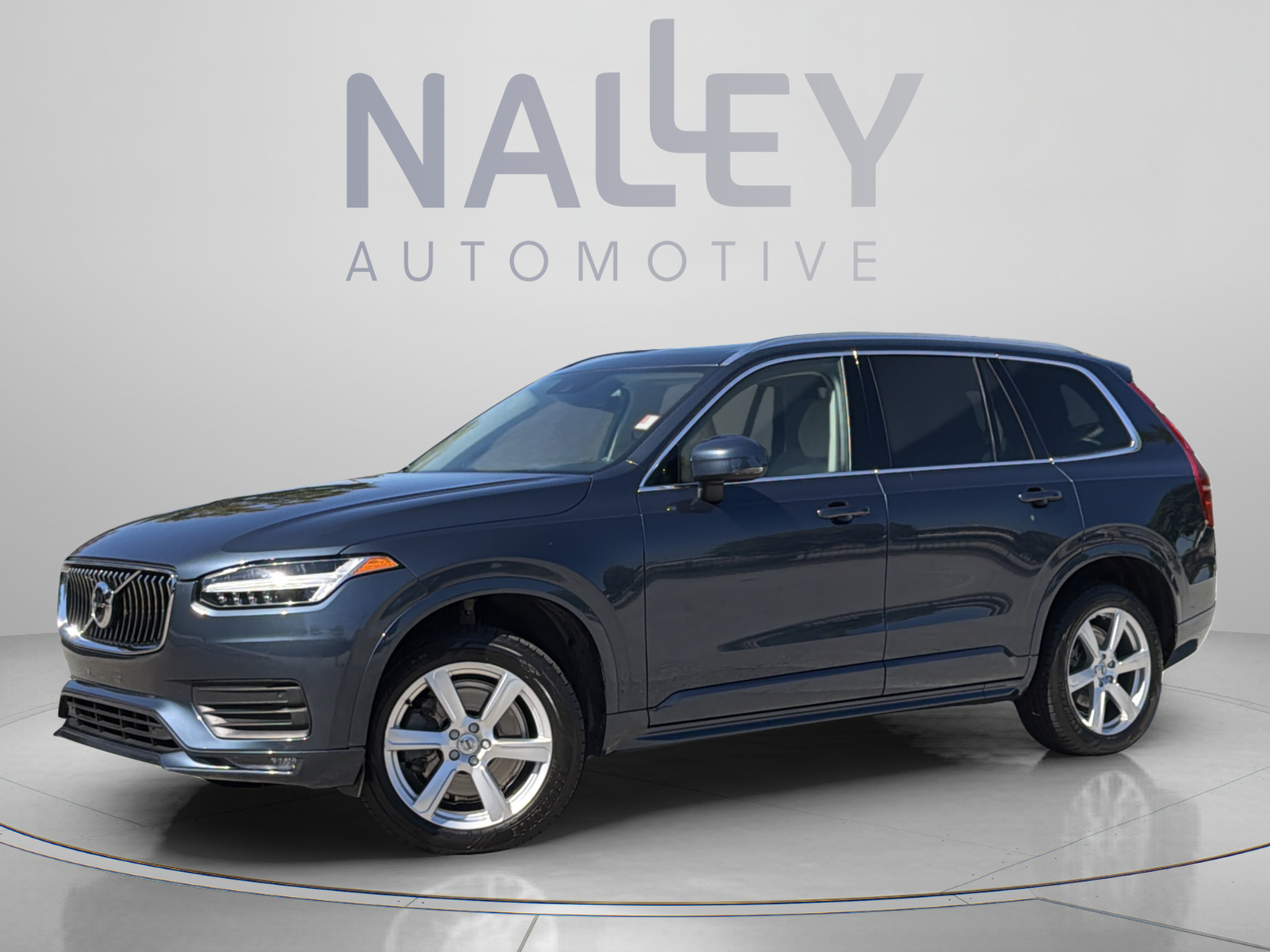 Used 2020 Volvo XC90 T6 Momentum AWD/4WD image 1