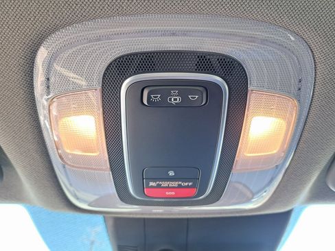 Used 2023 Hyundai Elantra SEL image 21